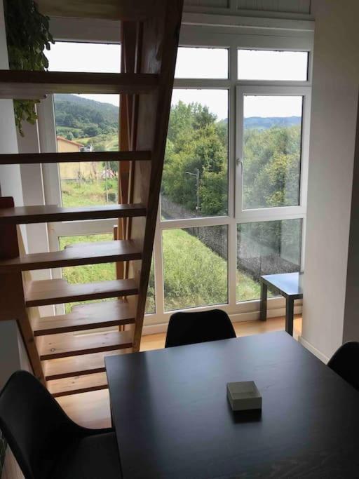 Precioso Atico Con Parking Privado. Vistas Al Rio *